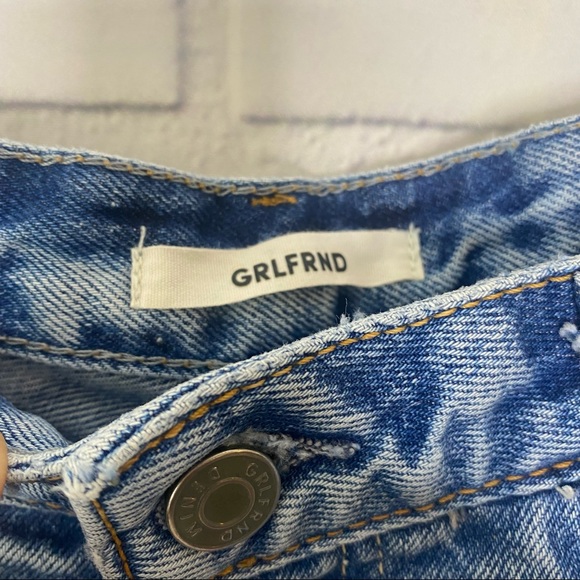 Revolve Grlfrnd Jourdan tomboy shorts size 27 - Picture 3 of 9